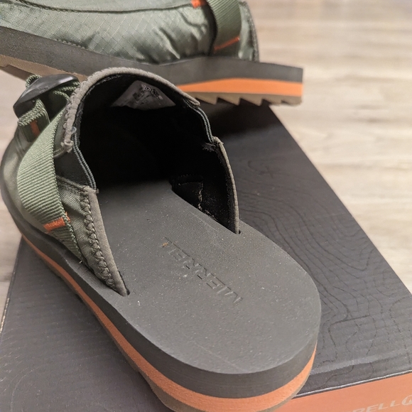 Nib, Merrell Alpine Clogs, men's 8, women's 9.5 - Picture 2 of 6